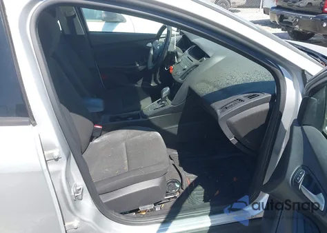 2015 Ford Focus Se from USA, damaged, VIN 1FADP3K21FL276052